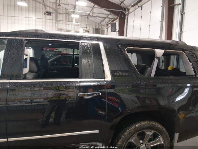 Продажа на аукционе авто 2015 Gmc Yukon Xl 1500 Denali, vin: 1GKS2JKJ8FR299471, номер лота: 45802931