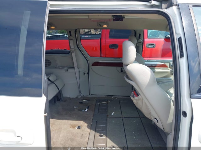 45802946 :رقم المزاد ، 2A8GP64L86R829245 vin ، 2006 Chrysler Town & Country Limited مزاد بيع