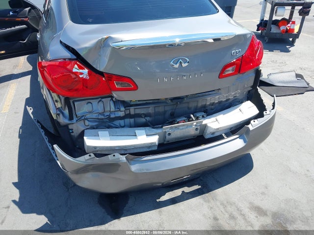 45802952 :رقم المزاد ، JNKCV61E09M301934 vin ، 2009 Infiniti G37 Journey مزاد بيع