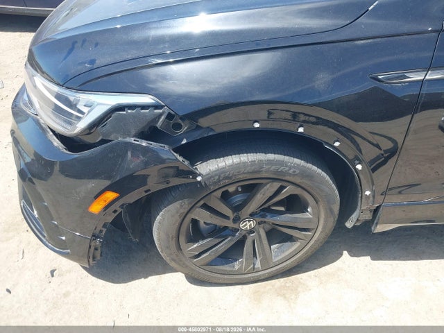 2024 Volkswagen Tiguan 2.0t Se R-line Black მანქანა იყიდება აუქციონზე, vin: 3VVCB7AX1RM003044, აუქციონის ნომერი: 45802971