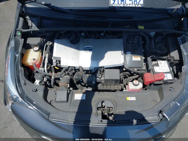 Toyota Prius Two 2017 JTDKBRFU1H3057528 Image 10