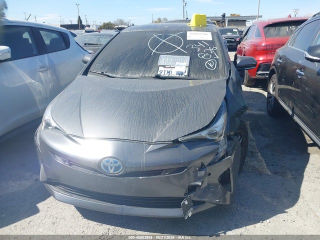 Toyota Prius Two 2017 JTDKBRFU1H3057528 Image 13