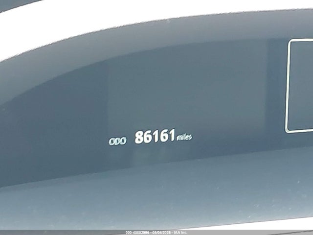 Toyota Prius Two 2017 JTDKBRFU1H3057528 Image 16