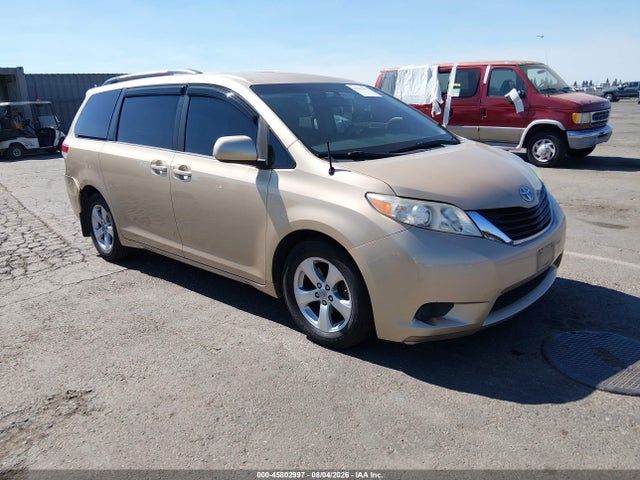 Aukcja sprzedaży 2011 Toyota Sienna Le V6, vin: 5TDKK3DC2BS134842, numer aukcji: 45802997