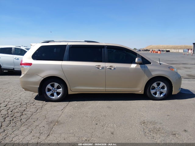 Aukcja sprzedaży 2011 Toyota Sienna Le V6, vin: 5TDKK3DC2BS134842, numer aukcji: 45802997