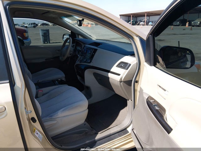 Aukcja sprzedaży 2011 Toyota Sienna Le V6, vin: 5TDKK3DC2BS134842, numer aukcji: 45802997