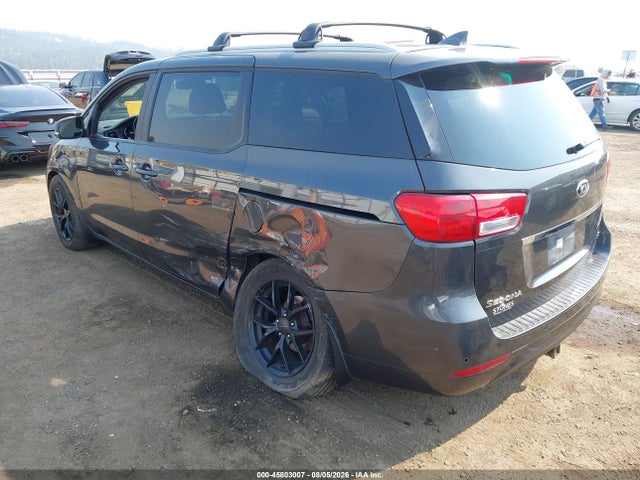 KIA SEDONA LX 2018 KNDMB5C12J6399537 Image 3