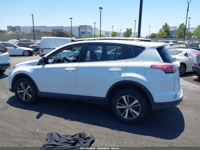 Toyota Rav4 Xle 2017 JTMWFREV4HJ121895 Image 15