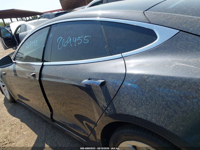Tesla MODEL S 2018 5YJSA1E21JF269455 Image 13