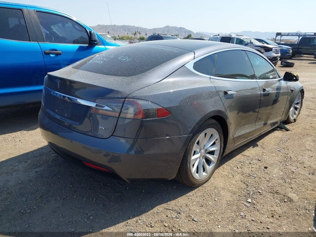 Tesla MODEL S 2018 5YJSA1E21JF269455 Image 4