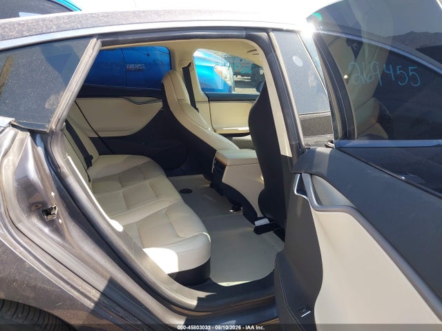 Tesla MODEL S 2018 5YJSA1E21JF269455 Image 8