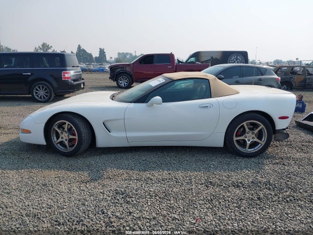 2004 Chevrolet Corvette მანქანა იყიდება აუქციონზე, vin: 1G1YY32GX45107744, აუქციონის ნომერი: 45803085