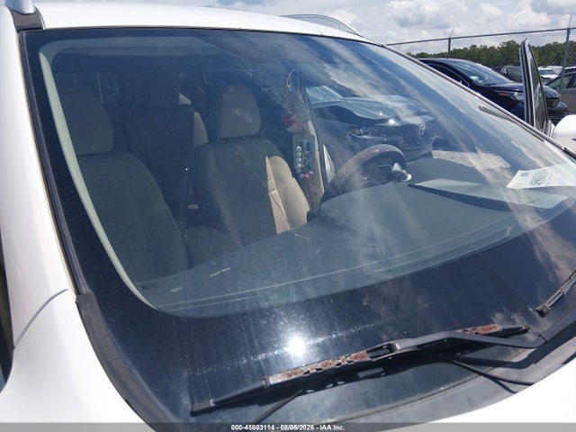 Nissan ROGUE S 2017 JN8AT2MT4HW137838 Image 21