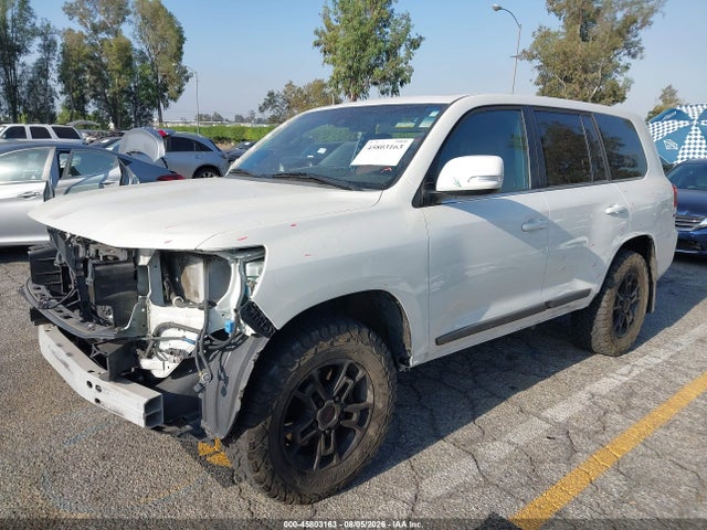 JTMCY7AJ5K4076959 Toyota Land Cruiser V8