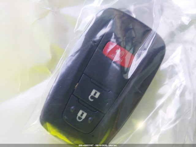 JTNKHMBX7K1054634 Toyota C-HR XLE