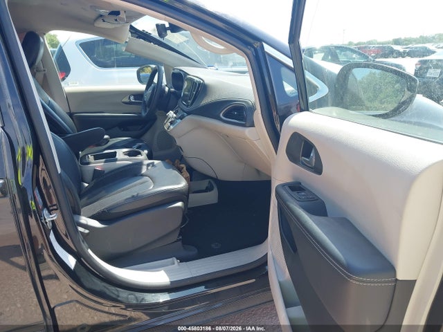 Aukcja sprzedaży 2023 Chrysler Pacifica Hybrid Touring L, vin: 2C4RC1L70PR603947, numer aukcji: 45803186