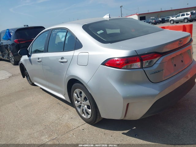 Toyota COROLLA LE 2025 5YFB4MDE5SP276631 Image 3