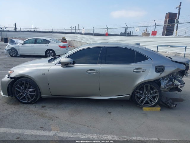 JTHBA1D29G5019102 Lexus IS 200T
