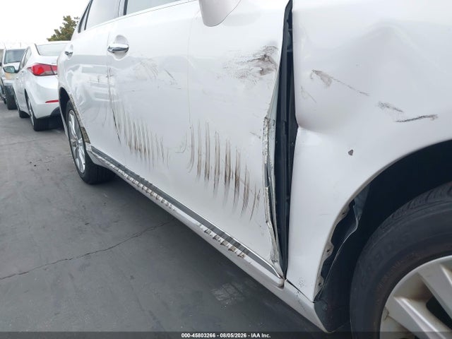 45803266 :رقم المزاد ، JTHBK1EG3B2469703 vin ، 2011 Lexus Es 350 مزاد بيع