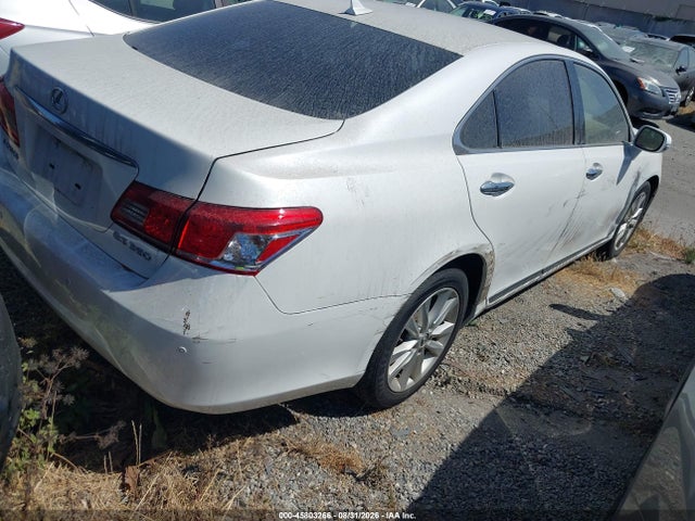 45803266 :رقم المزاد ، JTHBK1EG3B2469703 vin ، 2011 Lexus Es 350 مزاد بيع