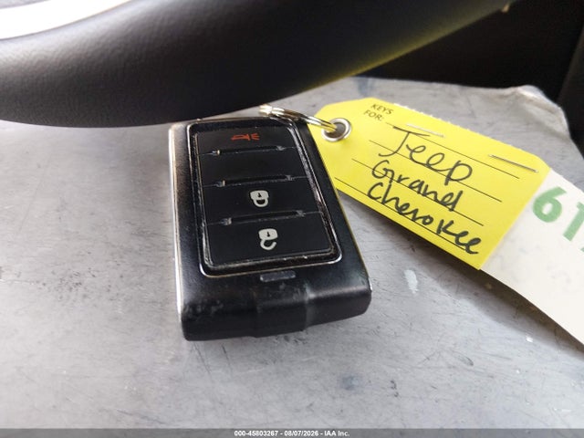 45803267 :رقم المزاد ، 1C4RJGAG3PC662866 vin ، 2023 Jeep Grand Cherokee Laredo 4x2 مزاد بيع