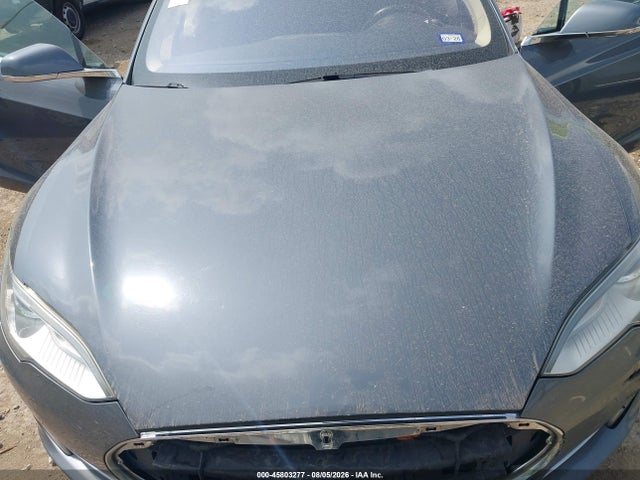 45803277 :رقم المزاد ، 5YJSA1DGXDFP19749 vin ، 2013 Tesla Model S مزاد بيع