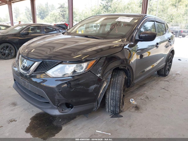 45803380 :رقم المزاد ، JN1BJ1CR4JW250302 vin ، 2018 Nissan Rogue Sport S مزاد بيع
