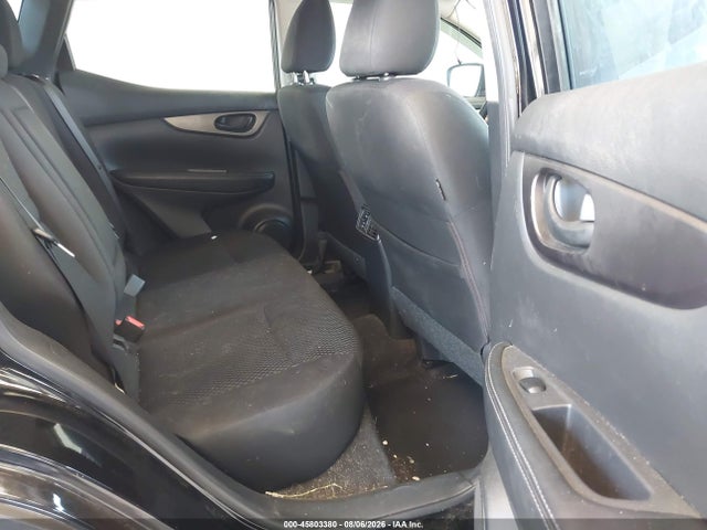45803380 :رقم المزاد ، JN1BJ1CR4JW250302 vin ، 2018 Nissan Rogue Sport S مزاد بيع