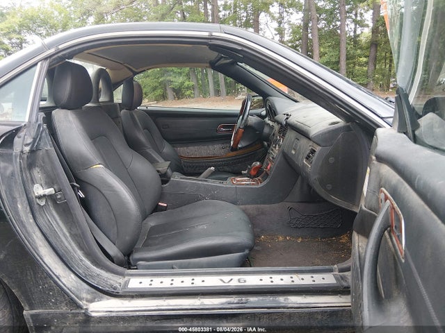 45803381 :رقم المزاد ، WDBKK65F04F303333 vin ، 2004 Mercedes-benz Slk 320 مزاد بيع