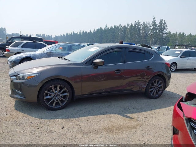 45803426 :رقم المزاد ، 3MZBN1L30JM194224 vin ، 2018 Mazda Mazda3 Touring مزاد بيع