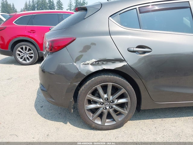 45803426 :رقم المزاد ، 3MZBN1L30JM194224 vin ، 2018 Mazda Mazda3 Touring مزاد بيع