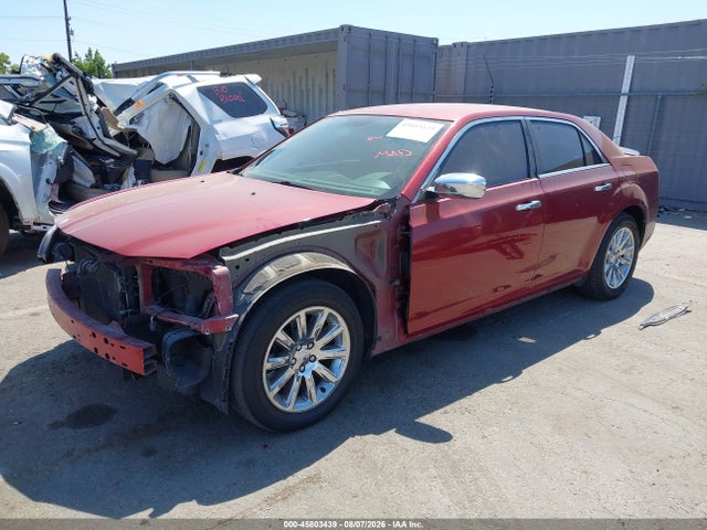45803439 :رقم المزاد ، 2C3CCAET1DH661622 vin ، 2013 Chrysler 300c مزاد بيع