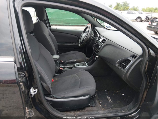 2012 Chrysler 200 Lx მანქანა იყიდება აუქციონზე, vin: 1C3CCBAB9CN289570, აუქციონის ნომერი: 45803446