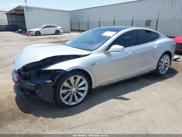 Продаж на аукціоні авто 2015 Tesla Model S 70d/85d/p85d, vin: 5YJSA1H24FF084433, номер лоту: 45803515