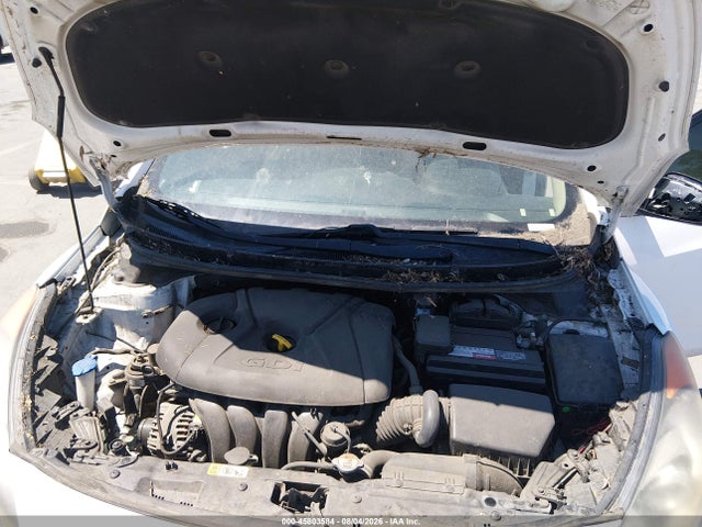 KMHD35LH2FU250652 Hyundai ELANTRA GT