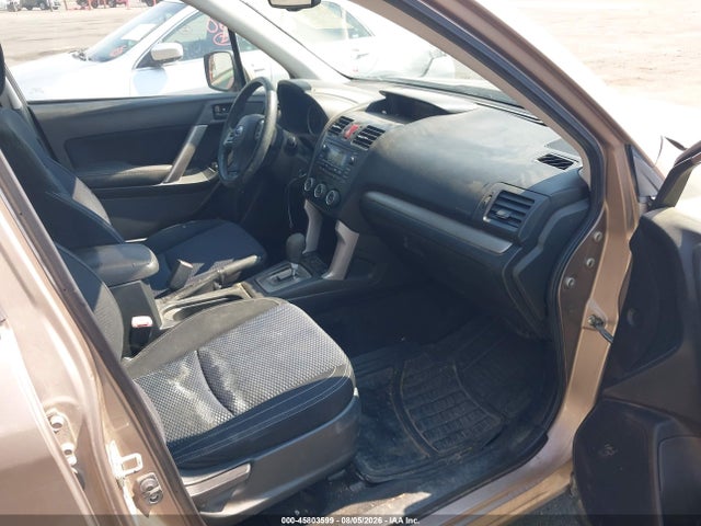 Subaru Forester 2.5i Premium 2014 JF2SJAEC4EH401818 Image 5