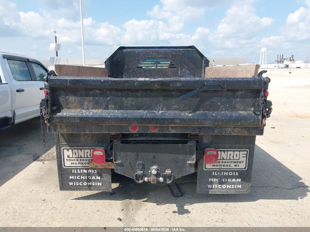 45803616 :رقم المزاد ، 3GDKC34F82M105669 vin ، 2002 Gmc Sierra C3500 Hd Chassis Sl مزاد بيع