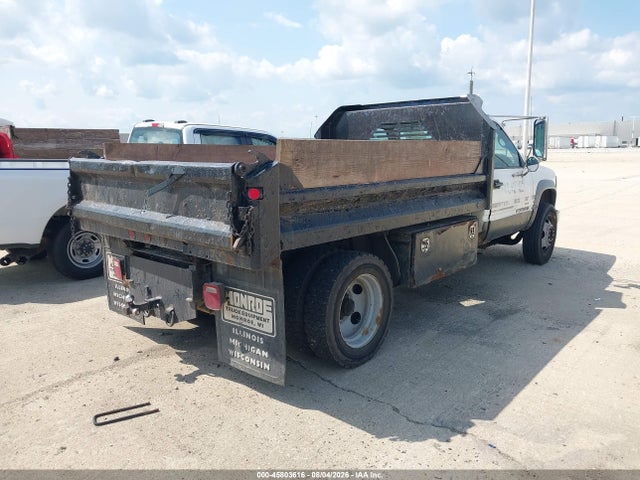 45803616 :رقم المزاد ، 3GDKC34F82M105669 vin ، 2002 Gmc Sierra C3500 Hd Chassis Sl مزاد بيع