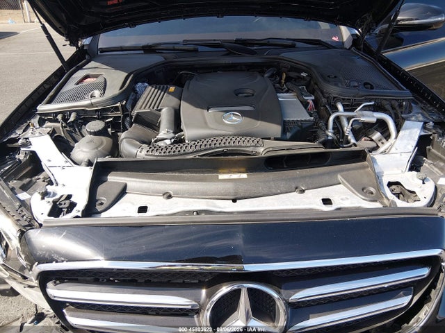 45803623 :رقم المزاد ، WDDZF4JB4KA592017 vin ، 2019 Mercedes-benz E 300 مزاد بيع