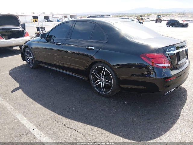 45803623 :رقم المزاد ، WDDZF4JB4KA592017 vin ، 2019 Mercedes-benz E 300 مزاد بيع