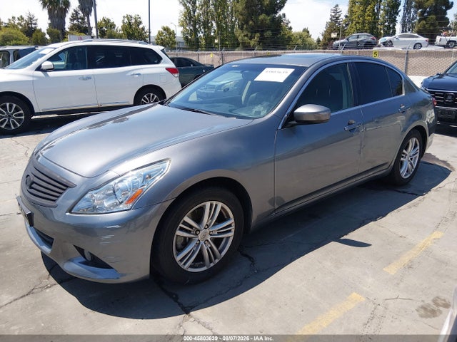 Infiniti Q40 2015 JN1CV6AP7FM580414 Image 2