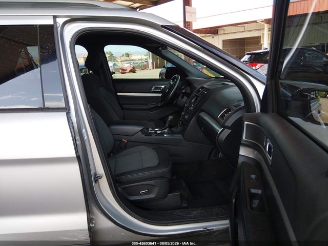 Ford EXPLORER XLT 2017 1FM5K8D89HGD05610 Image 5