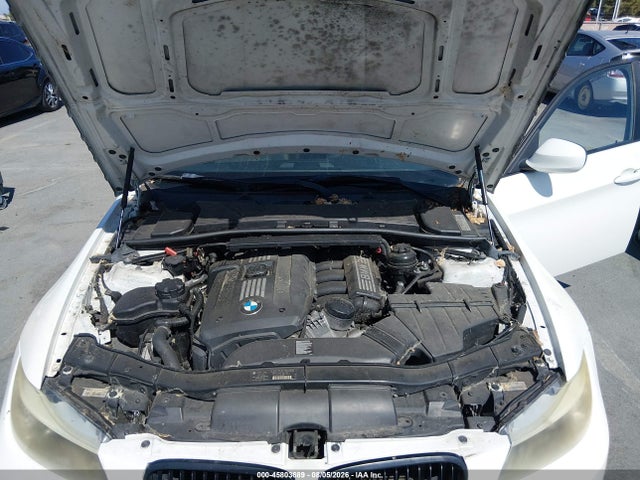 2011 Bmw 328i მანქანა იყიდება აუქციონზე, vin: WBAPH5C58BA448699, აუქციონის ნომერი: 45803689