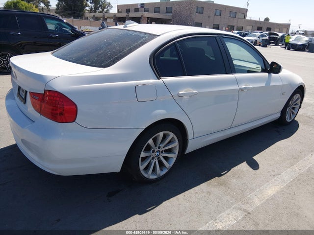 2011 Bmw 328i მანქანა იყიდება აუქციონზე, vin: WBAPH5C58BA448699, აუქციონის ნომერი: 45803689