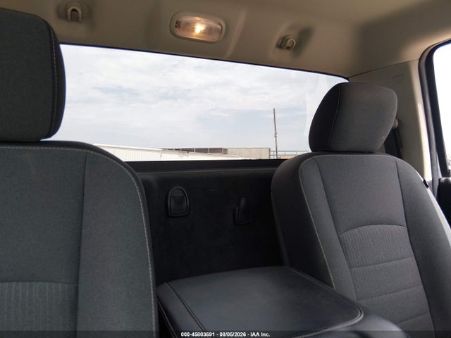 3C6JR6DG9NG380566 RAM 1500 Classic Tradesman 4x2 8&#039; Box