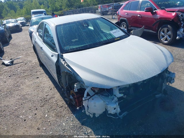 45803708 :رقم المزاد ، 4T1G11AK8NU014841 vin ، 2022 Toyota Camry Se مزاد بيع