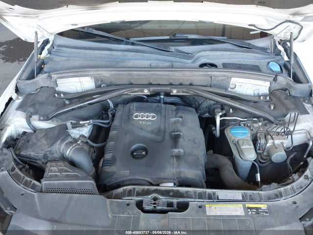 WA1LFAFP2EA041196 Audi Q5 2.0t Premium