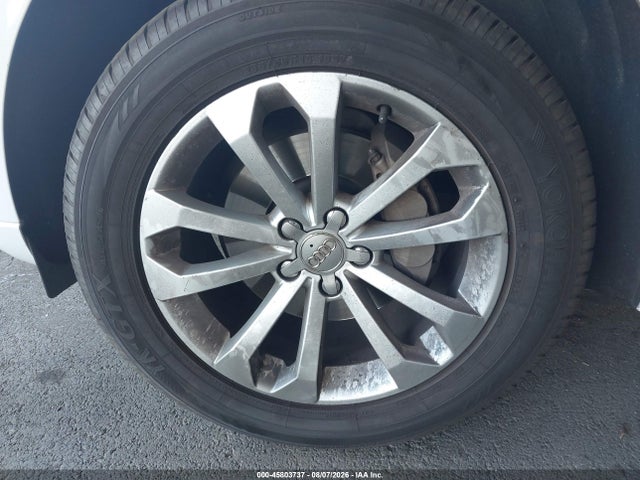 WA1LFAFP2EA041196 Audi Q5 2.0t Premium