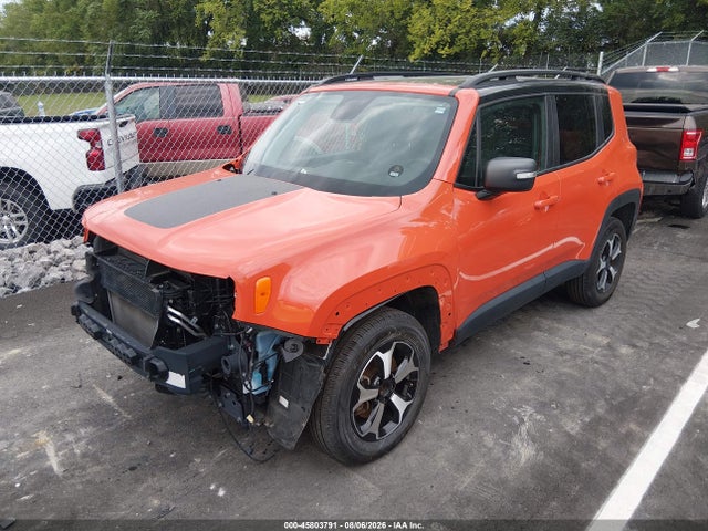 ZACNJBC13LPL97945 Jeep Renegade Trailhawk 4x4