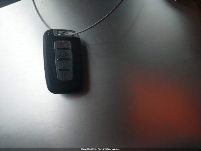Продажа на аукционе авто 2011 Hyundai Sonata Hybrid, vin: KMHEC4A49BA004563, номер лота: 45803820